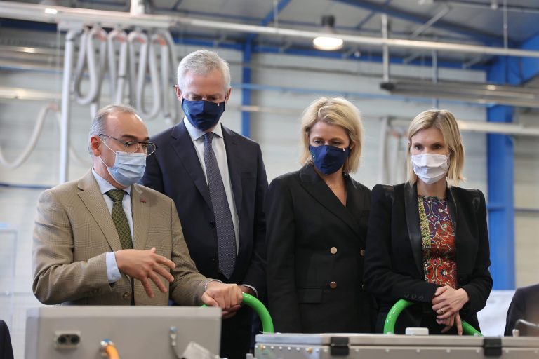 Lire la suite à propos de l’article 3 Ministers at SAFRA